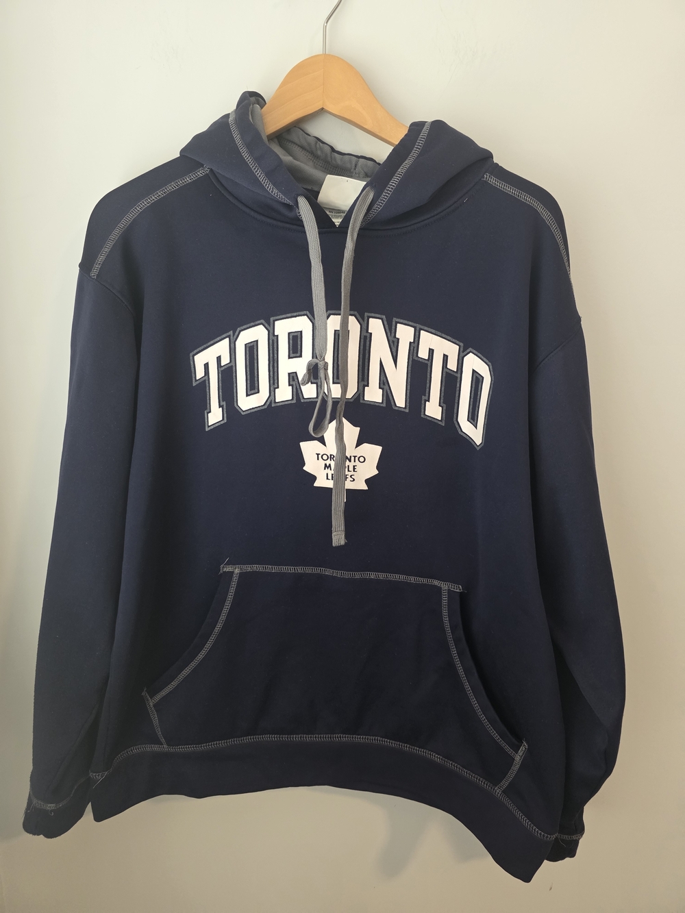 Toronto Maple Leafs NHL Hoodie Navy Blue Pullover Sweatshirt Adult Medium